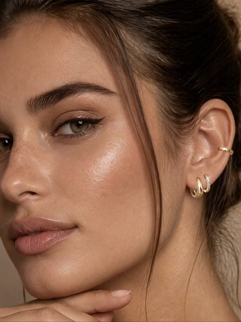 14k Gold Huggie Earring Set